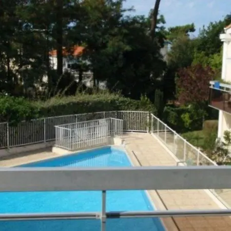 Appartement Saint-palais-sur-mer, 3 Pièces, 5 Personnes - Fr-1-305a-18 *